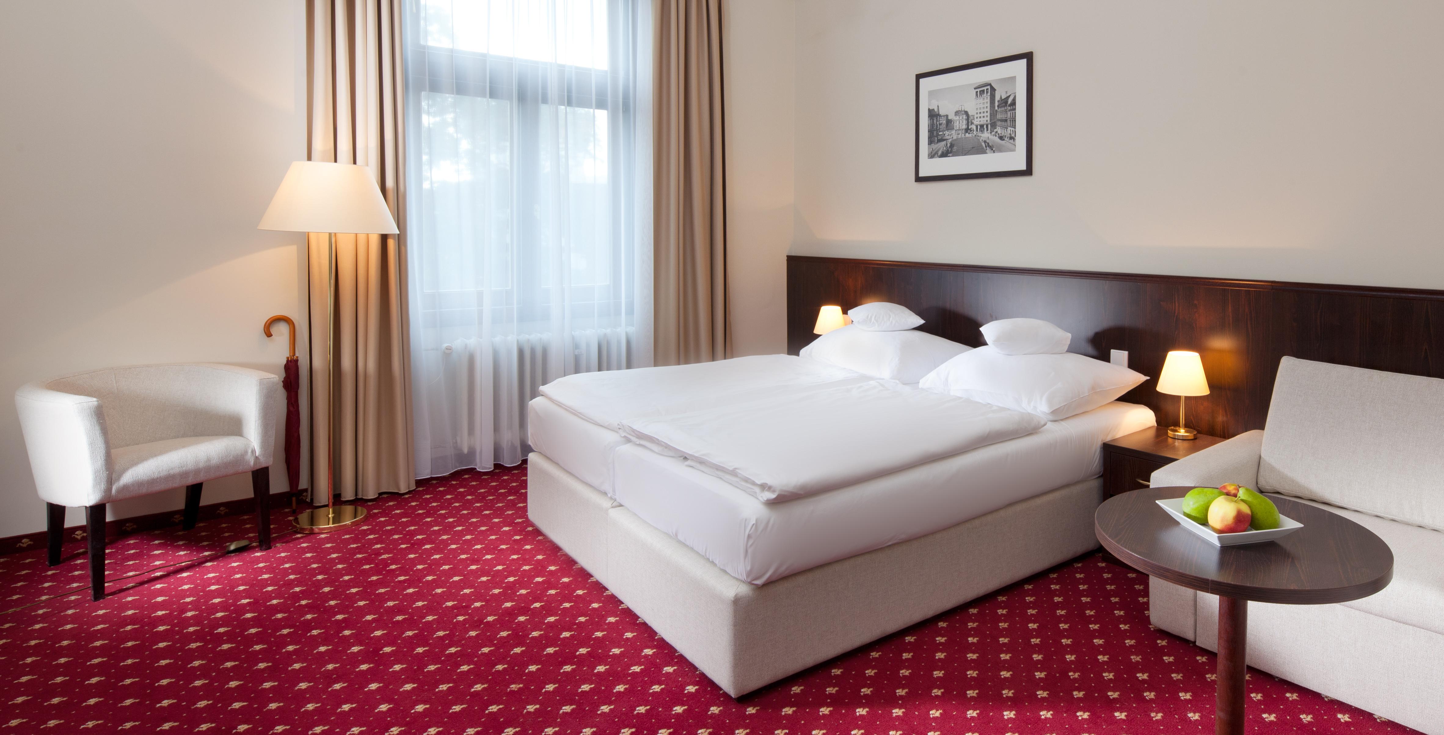 Clarion Grandhotel Zlaty Lev Liberec Exterior photo