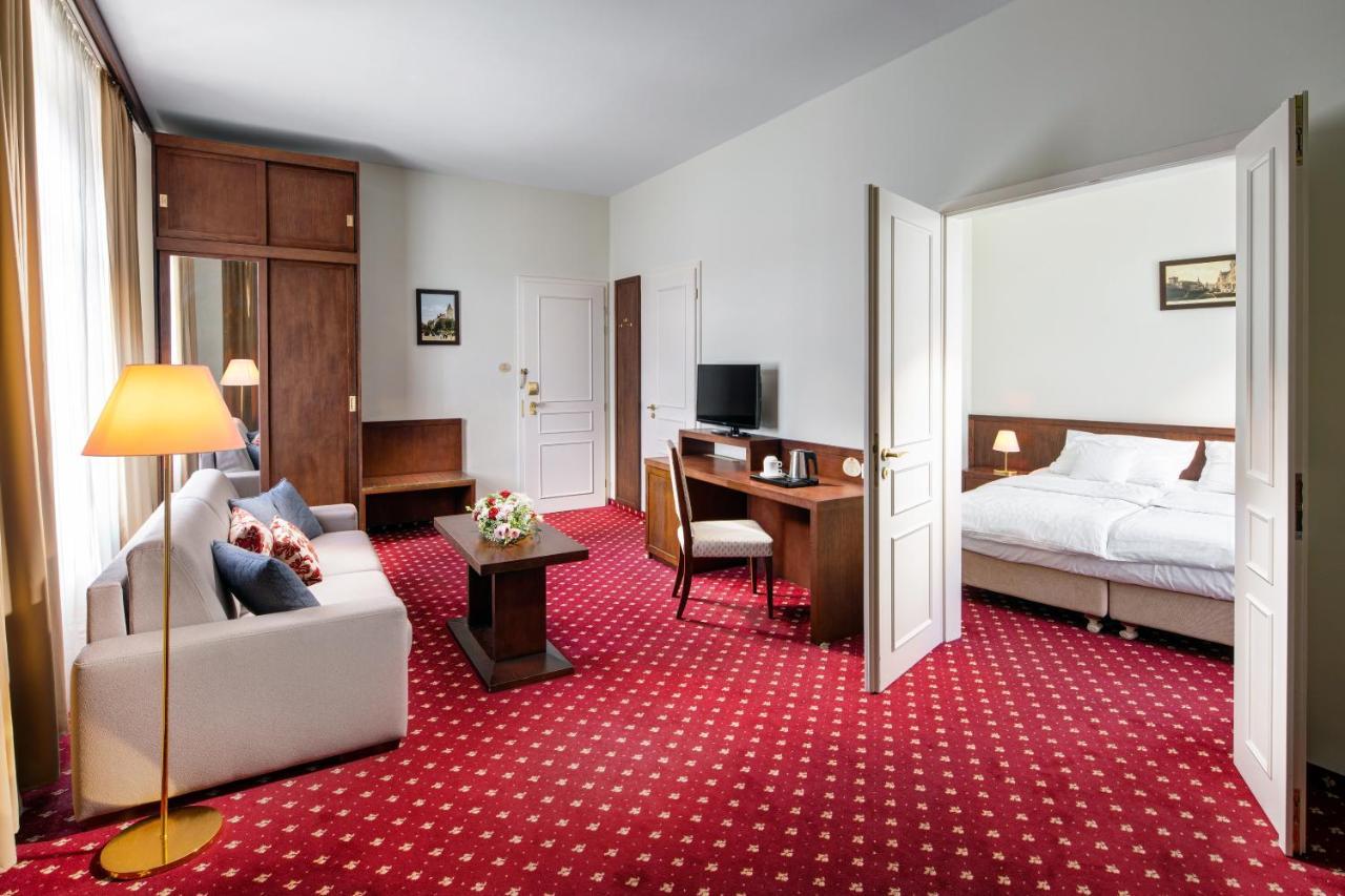 Clarion Grandhotel Zlaty Lev Liberec Exterior photo