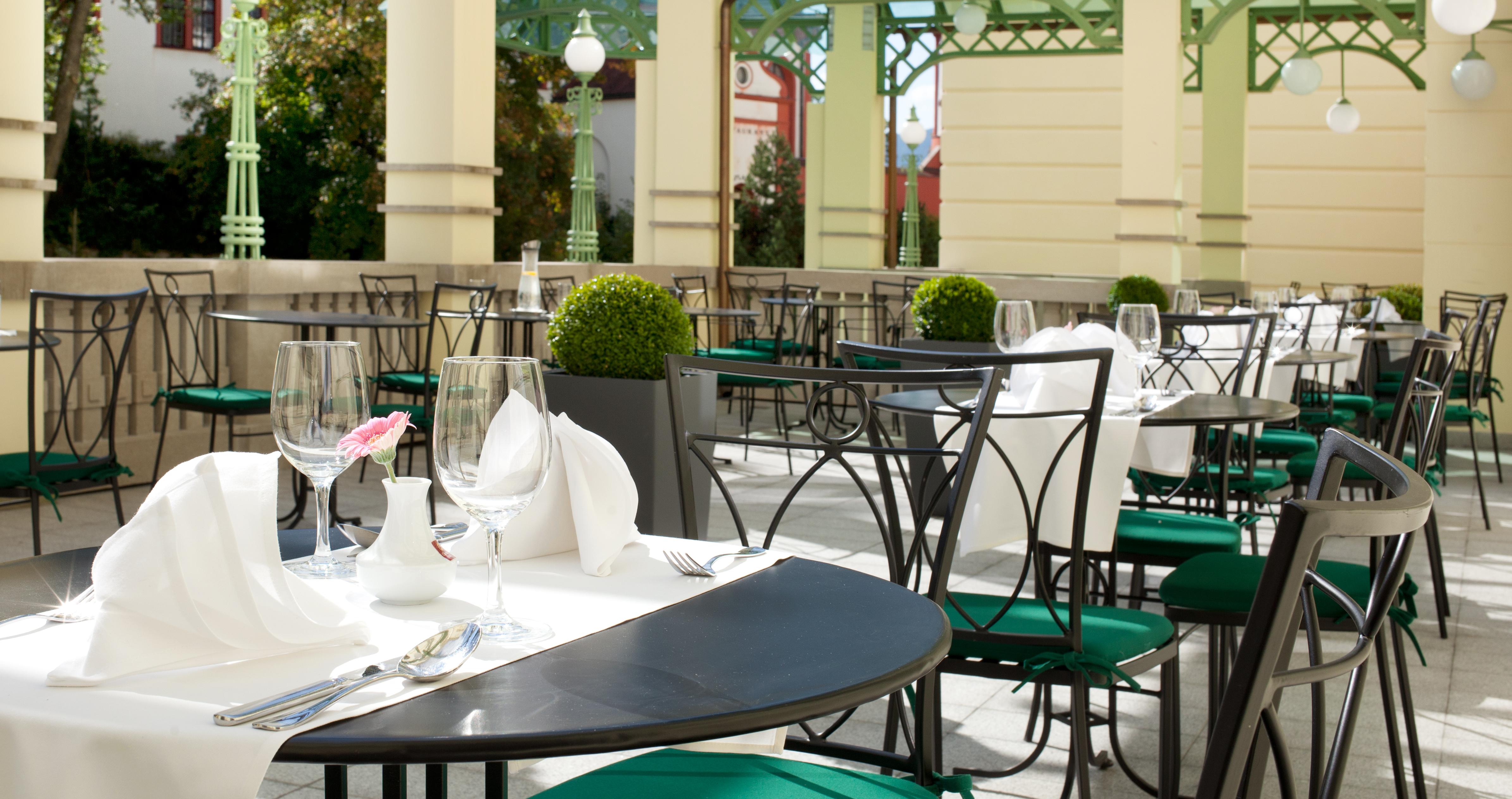 Clarion Grandhotel Zlaty Lev Liberec Exterior photo