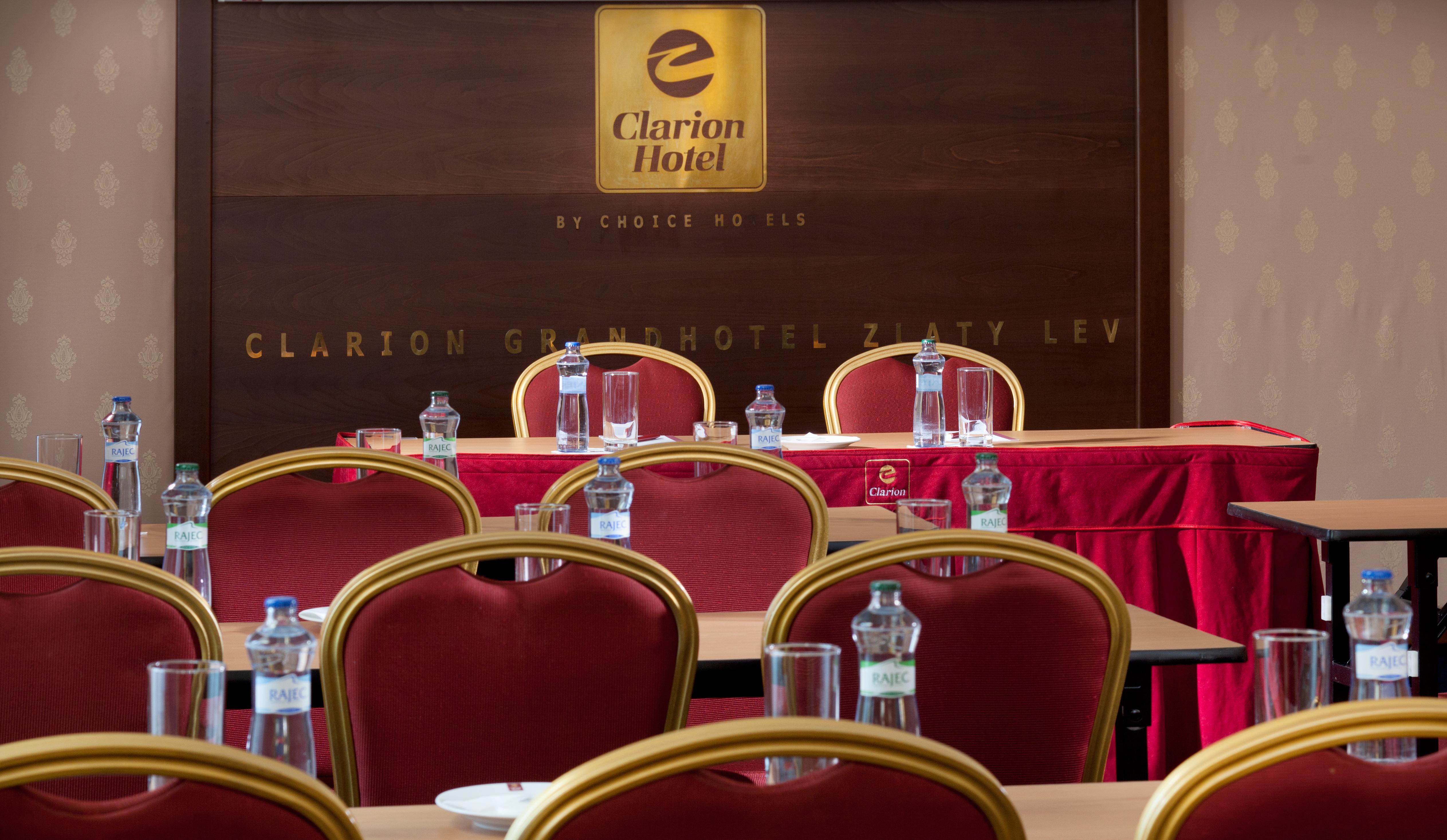 Clarion Grandhotel Zlaty Lev Liberec Exterior photo