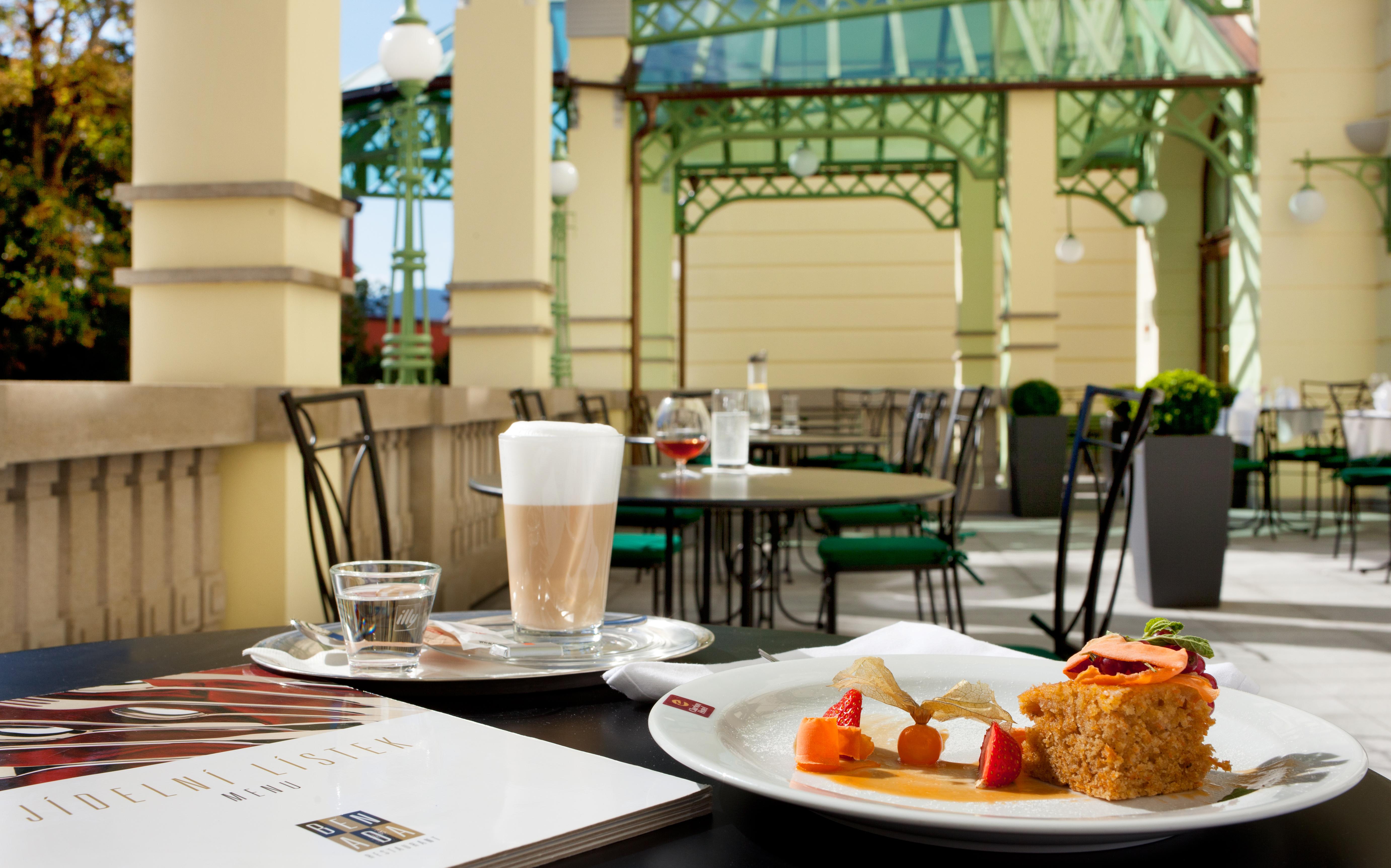Clarion Grandhotel Zlaty Lev Liberec Exterior photo