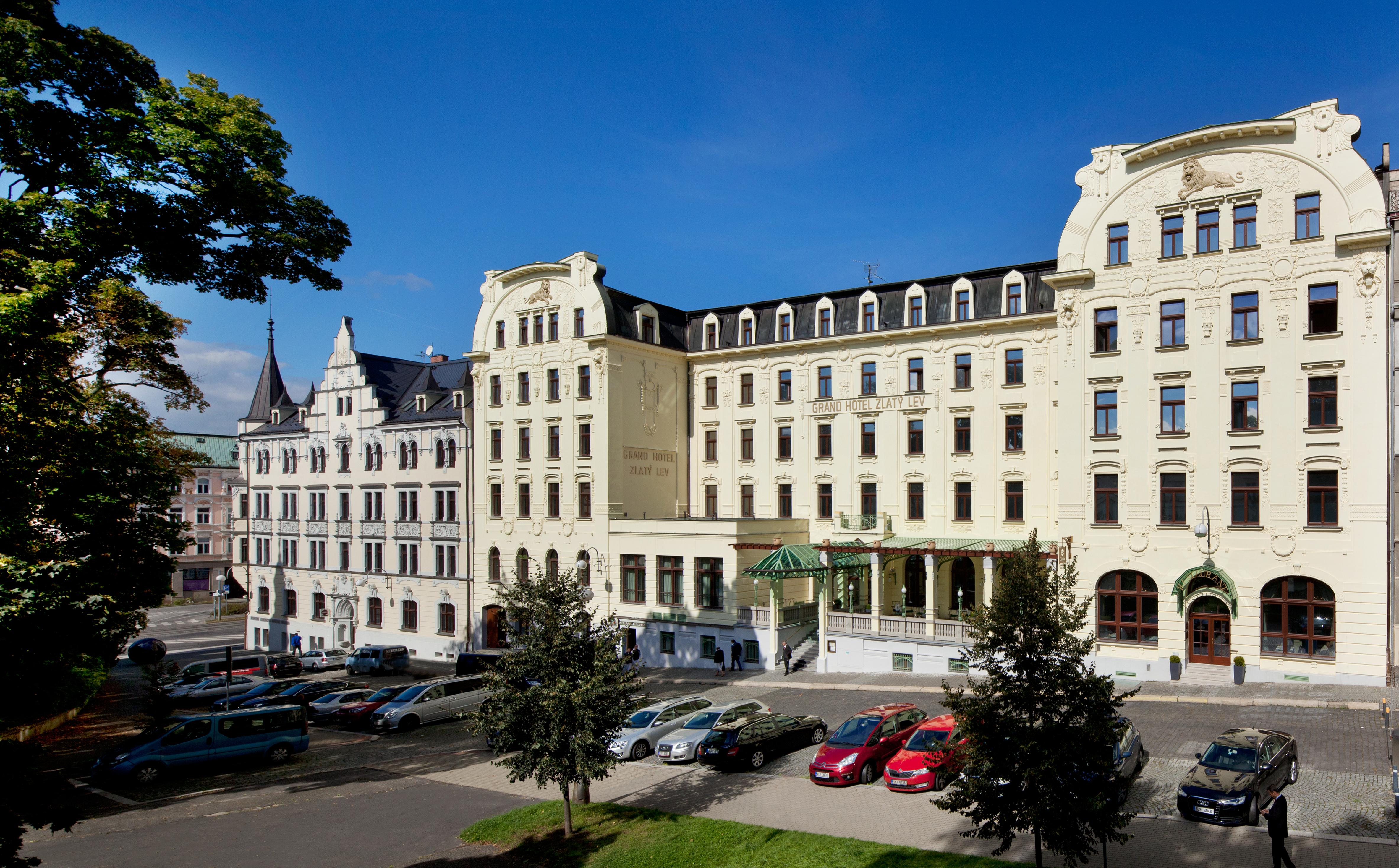 Clarion Grandhotel Zlaty Lev Liberec Exterior photo